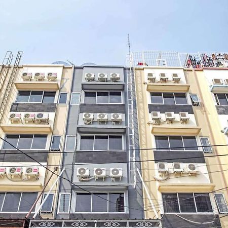 Hotel Reddoorz @ Mangga Besar 2 Yakarta Exterior foto