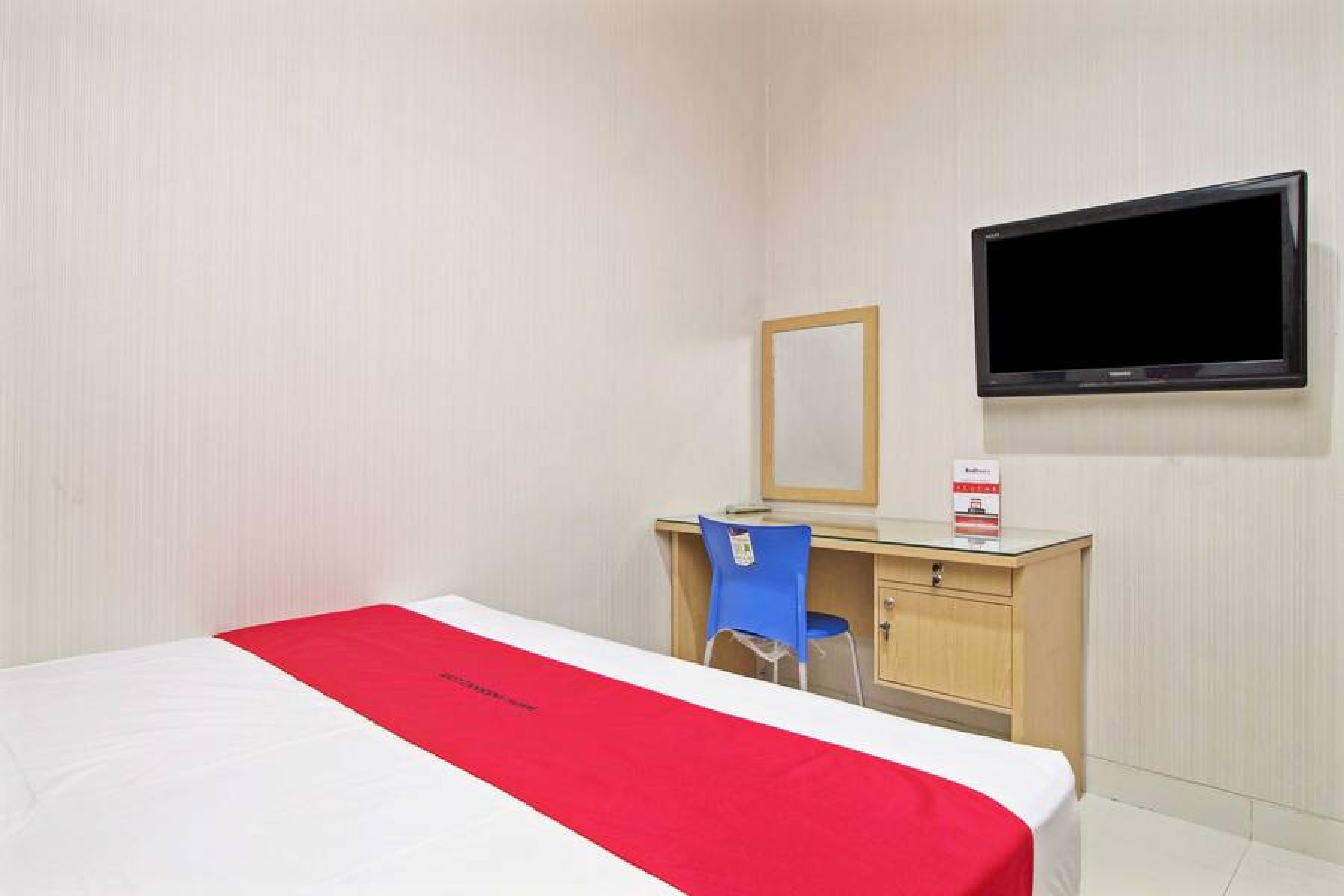 Hotel Reddoorz @ Mangga Besar 2 Yakarta Exterior foto