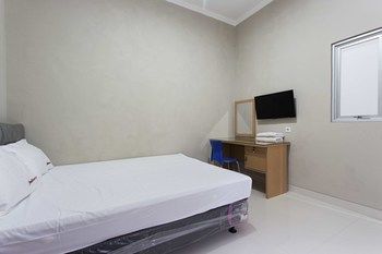 Hotel Reddoorz @ Mangga Besar 2 Yakarta Exterior foto